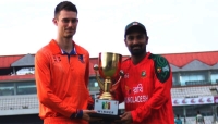 মাঠে গড়াচ্ছে বাংলাদেশ-নেদারল্যান্ডসের প্রথম ম্যাচ